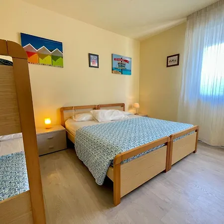 Апартаменты Stunning With Sea View *